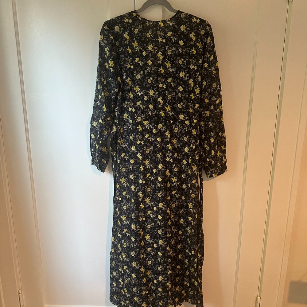 Doen Charleston Dress -- Noir Winding Blossoms - Picture 5 of 7